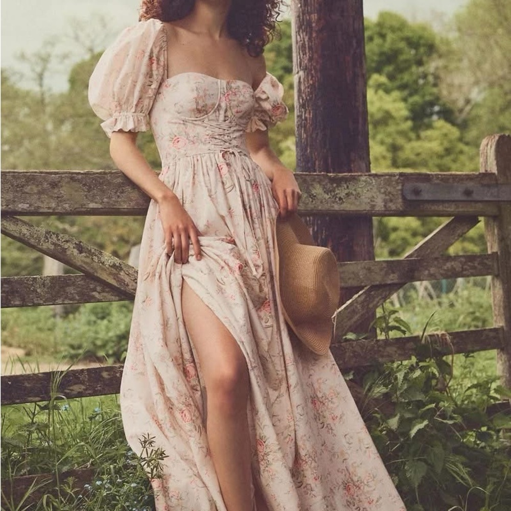 Selkie Renaissance dress size large